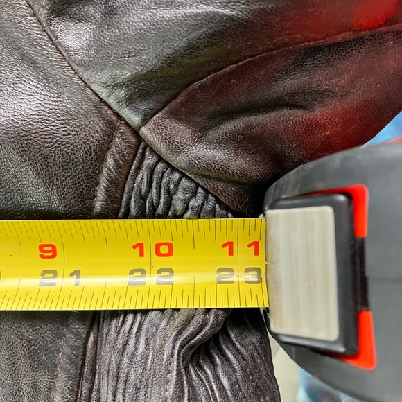 Vintage Kenneth Cole bomber leather jacket - Picture 10 of 12